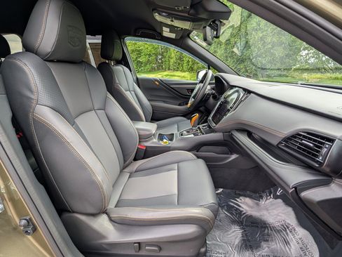 Used 2023 Subaru Outback Wilderness image 12