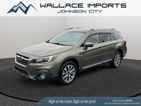 Used 2018 Subaru Outback 2.5i Touring image 2