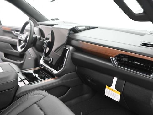 New 2026 GMC Yukon Denali image 22