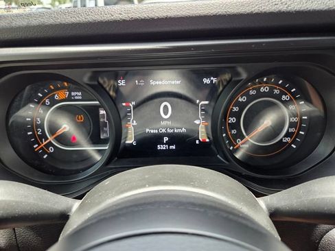 Used 2024 Jeep Wrangler Unlimited Sport AWD/4WD image 27