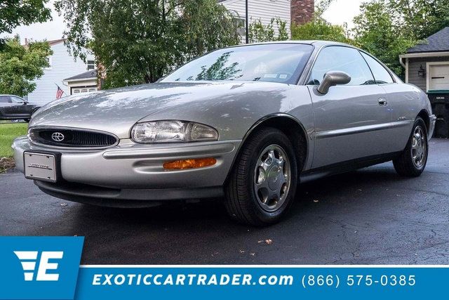 Used 1999 Buick Riviera Supercharged Coupe FWD image 1