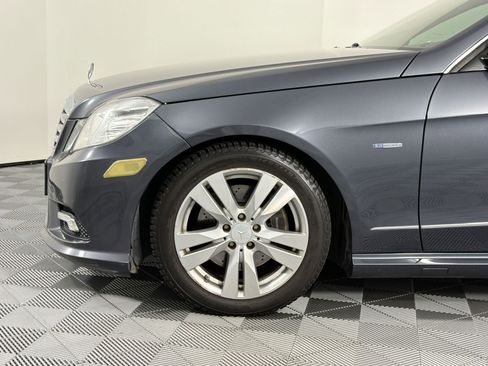 Used 2011 Mercedes-Benz E 350 BlueTEC Sedan image 7