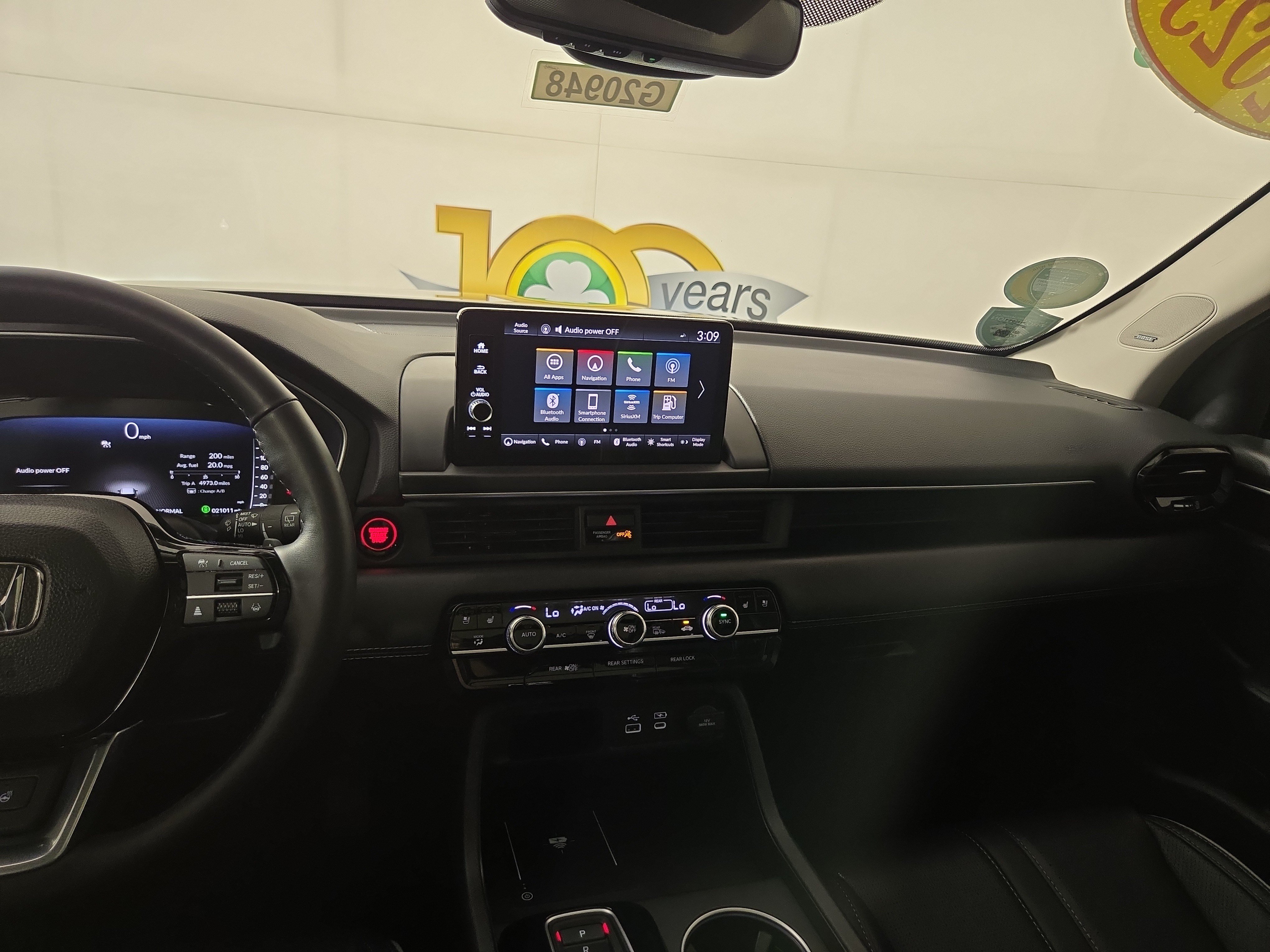 Used 2025 Honda Pilot Elite image 26