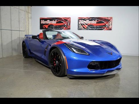 Used 2019 Chevrolet Corvette Grand Sport RWD image 2