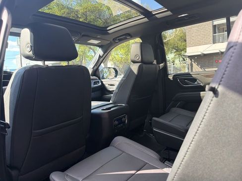 Used 2023 Chevrolet Tahoe LT w/ Luxury Package image 19