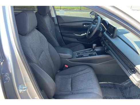 Used 2024 Honda Accord LX image 18