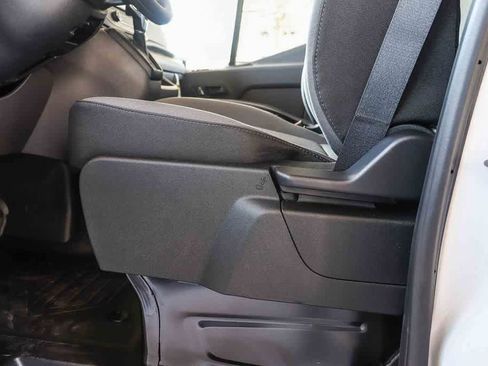 New 2026 Ford Transit 250 148 Medium Roof image 21