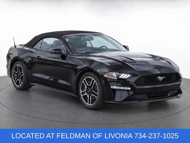 Used 2022 Ford Mustang Premium RWD image 2