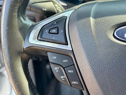 Used 2013 Ford Fusion SE FWD image 15