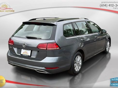 Used 2019 Volkswagen Golf S FWD image 5