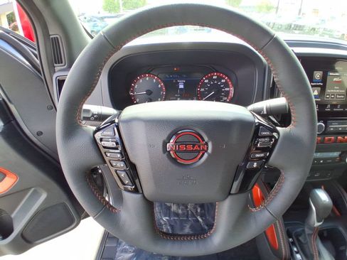 New 2026 Nissan Frontier PRO-4X w/ Tow Package AWD/4WD image 14