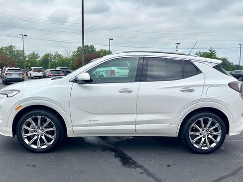 Used 2024 Buick Encore GX Avenir w/ Avenir Technology Package AWD/4WD image 4