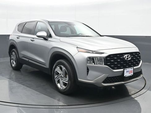 Used 2023 Hyundai Santa Fe SE w/ Cargo Package image 9