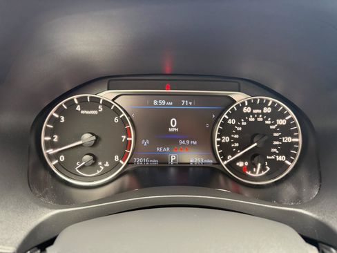 Used 2024 Nissan Altima 2.5 SV FWD image 16