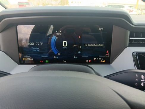 New 2027 Chevrolet Bolt LT w/ Comfort Package FWD image 11