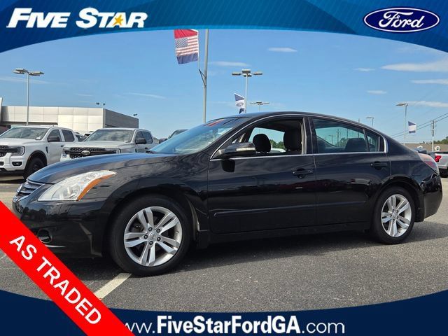 Used 2012 Nissan Altima 3.5 SR FWD image 3