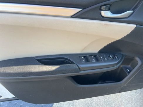 Used 2016 Honda Civic LX image 10