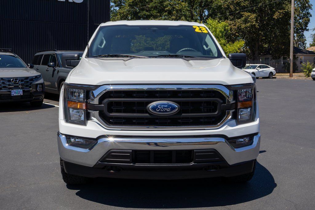 Used 2023 Ford F150 XLT w/ Trailer Tow Package AWD/4WD image 4