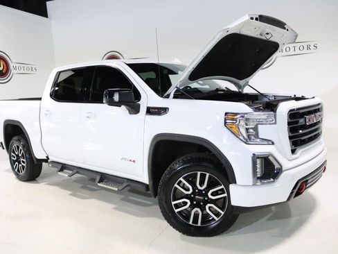 Used 2022 GMC Sierra 1500 AT4 image 32