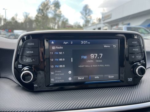 Used 2019 Hyundai Tucson SE AWD/4WD image 17