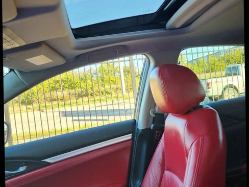 Used 2019 Honda Civic EX image 20