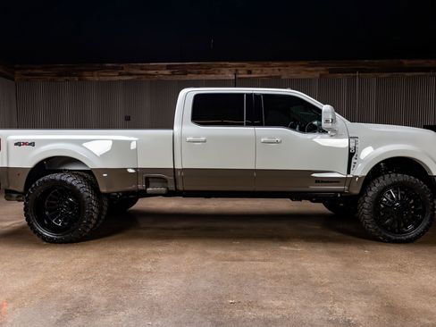 Used 2026 Ford F450 King Ranch AWD/4WD image 10