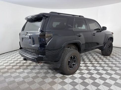 Used 2020 Toyota 4Runner TRD Off-Road Premium w/ Moonroof Package AWD/4WD image 7