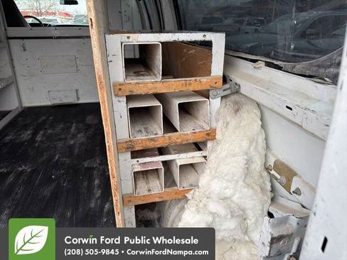 Used 2003 Chevrolet Express 3500 image 26