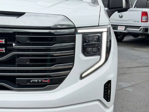 Certified 2024 GMC Sierra 1500 AT4 w/ Technology Package AWD/4WD image 20