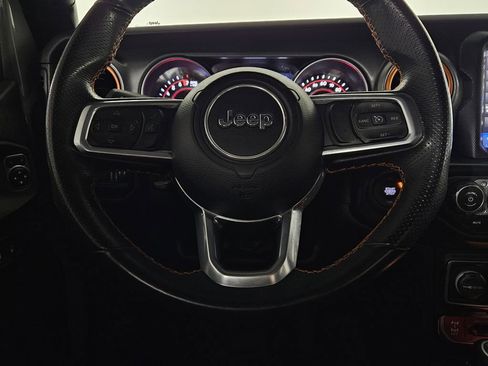 Used 2022 Jeep Gladiator Mojave w/ LED Lighting Group AWD/4WD image 8