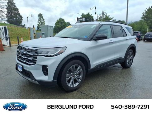 Used 2026 Ford Explorer Active w/ Active Comfort Package AWD/4WD image 9