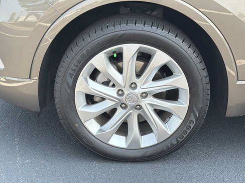 Used 2016 Buick Envision Premium AWD/4WD image 34