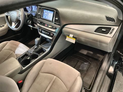 Used 2019 Hyundai Sonata SE image 25