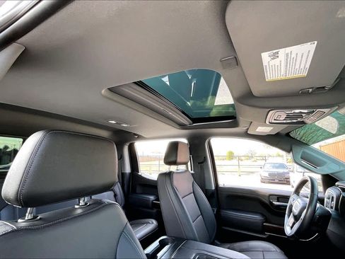 Certified 2022 GMC Sierra 1500 SLT image 13