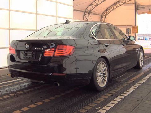 Used 2011 BMW 535i xDrive Sedan AWD/4WD image 4