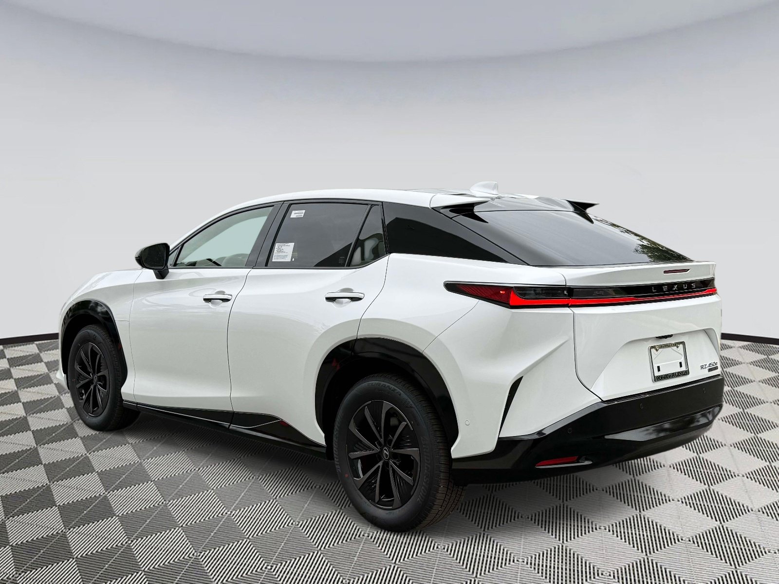 New 2026 Lexus RZ 450e AWD image 4