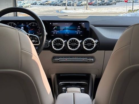Certified 2023 Mercedes-Benz GLA 250 4MATIC image 61