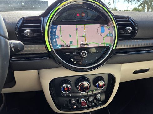 Used 2024 MINI Cooper Clubman S w/ Signature Upholstery Package FWD image 23