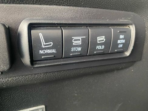 Used 2016 Ford Explorer Limited w/ Equipment Group 301A AWD/4WD image 13
