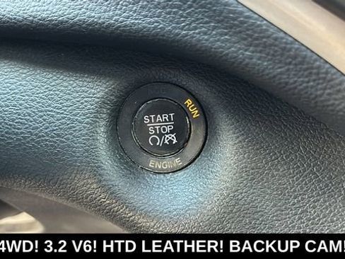 Used 2014 Jeep Cherokee Limited w/ Luxury Group AWD/4WD image 12