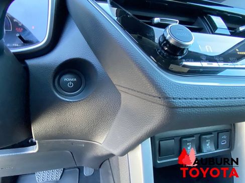Used 2025 Toyota Corolla Cross AWD Hybrid w/ Convenience Package image 43