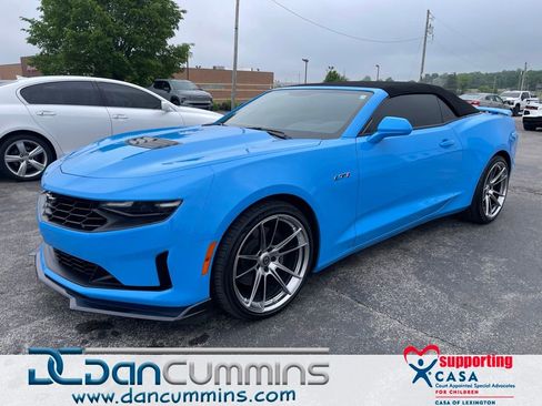Used 2023 Chevrolet Camaro LT w/ Technology Package RWD image 1