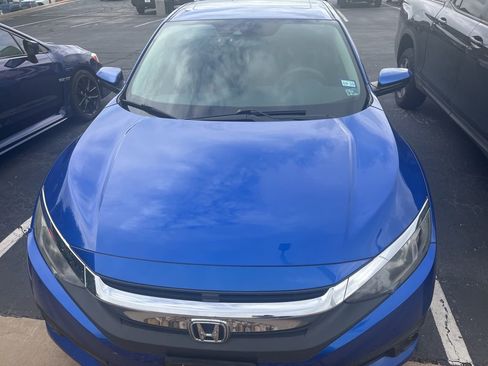 Used 2016 Honda Civic EX-T image 2
