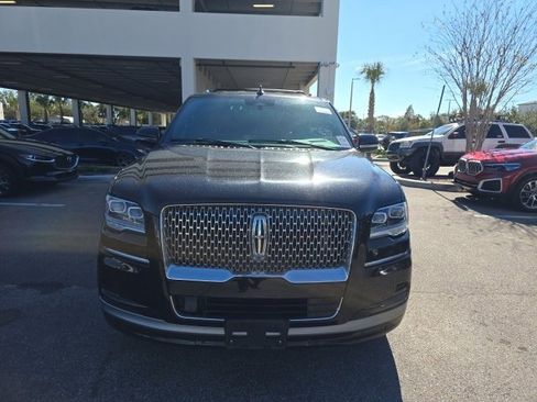 Used 2024 Lincoln Navigator L 4WD image 8