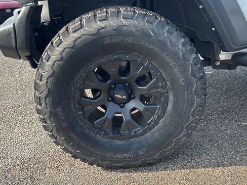 Used 2021 Jeep Wrangler Unlimited Sport AWD/4WD image 10