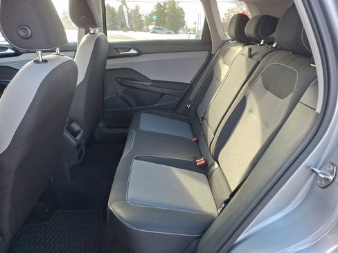 Certified 2023 Volkswagen Taos S image 8