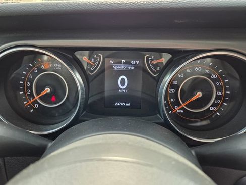 Used 2023 Jeep Wrangler Sport AWD/4WD image 28