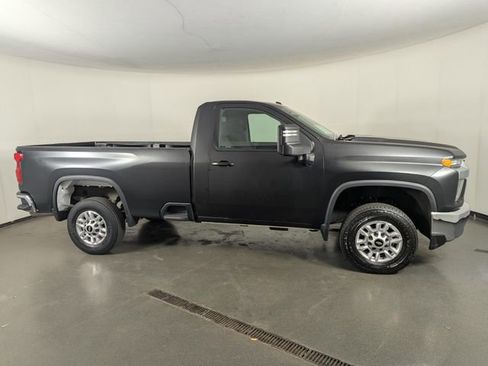 Used 2020 Chevrolet Silverado 2500 LT AWD/4WD image 9