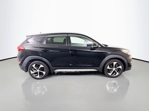 Used 2018 Hyundai Tucson Sport image 11