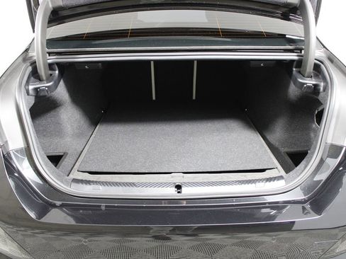 Used 2024 BMW 530i w/ M Sport Package image 38